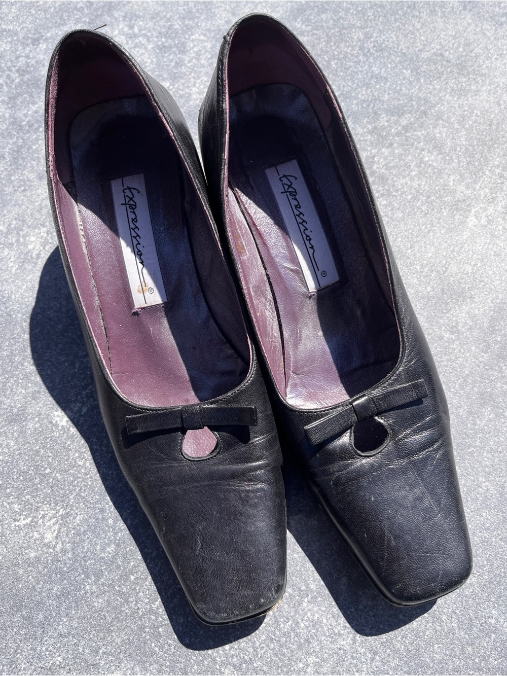 Expressions Black Leather Square-Toe Pumps with Bow
